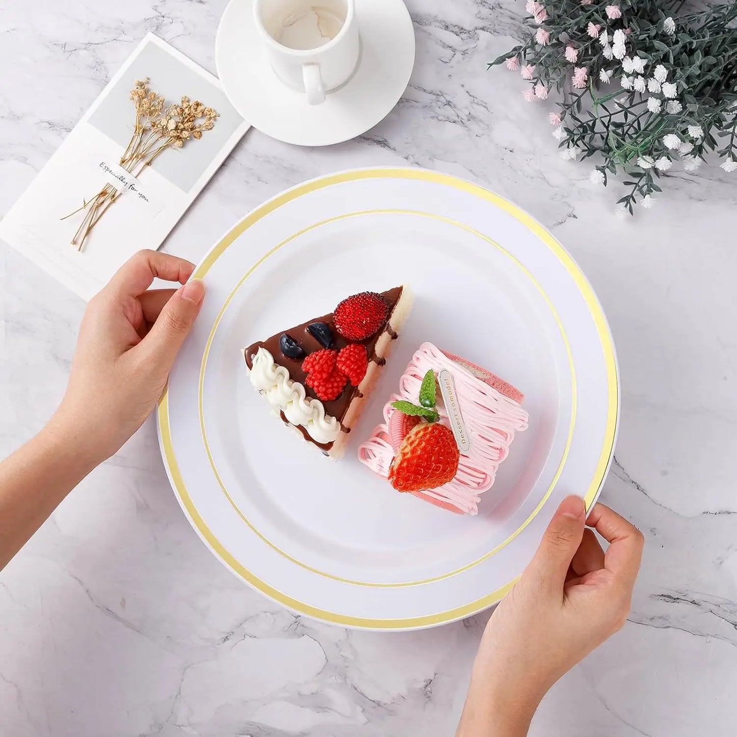 200-pc Gold Disposable Party Plates